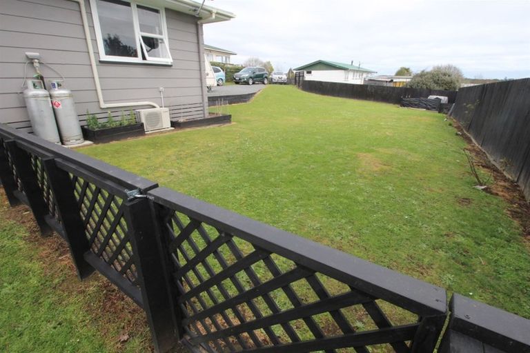 Photo of property in 4 Ngatuku Place, Tokoroa, 3420