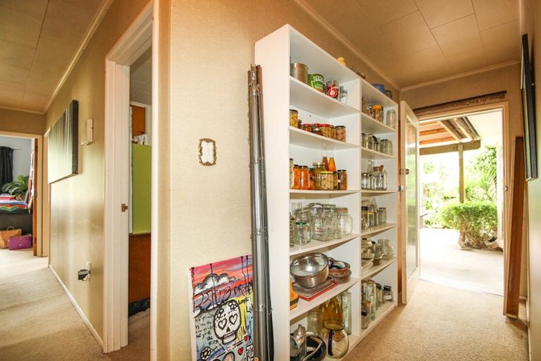 Photo of property in 237 Warwick Road, Mayfair, Hastings, 4122