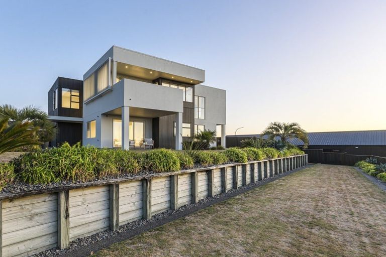 Photo of property in 9b Impact Avenue, Bell Block, New Plymouth, 4312