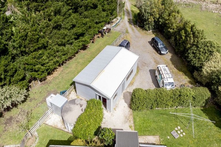 Photo of property in 70 Parkers Road, West Taratahi, Carterton, 5791