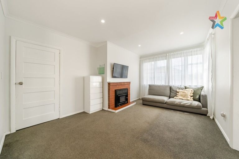 Photo of property in 37 Bush Street, Naenae, Lower Hutt, 5011
