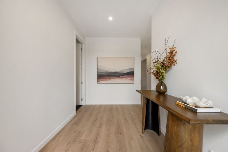Photo of property in 13 Packer Road, Wanaka, 9382