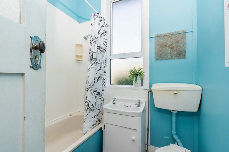 Photo of property in 23 Ipswich Street, Bradford, Dunedin, 9011