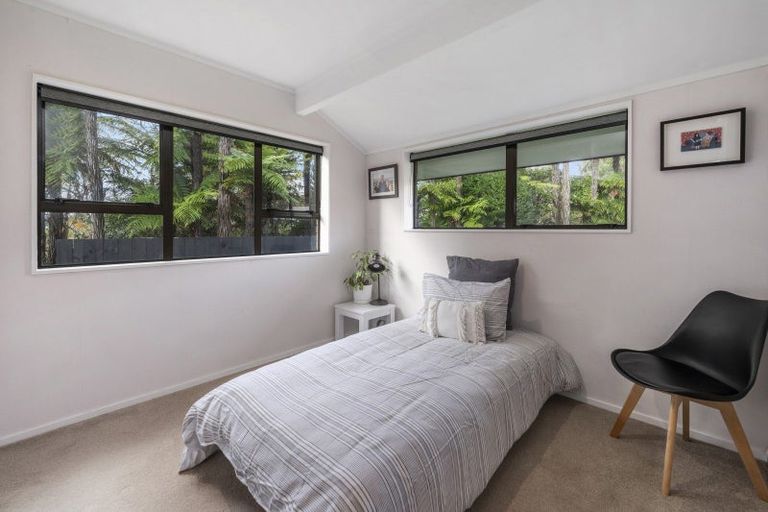 Photo of property in 21 Gillam Crescent, Springfield, Rotorua, 3015