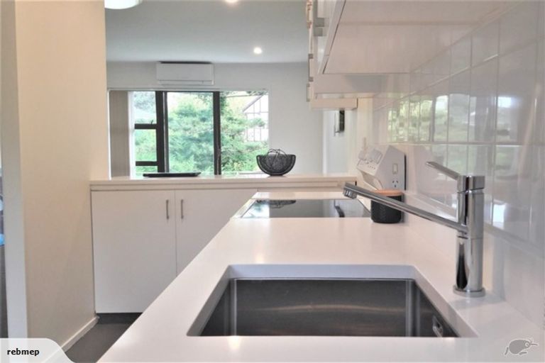 Photo of property in 19/16 Willerton Avenue, New Lynn, Auckland, 0600