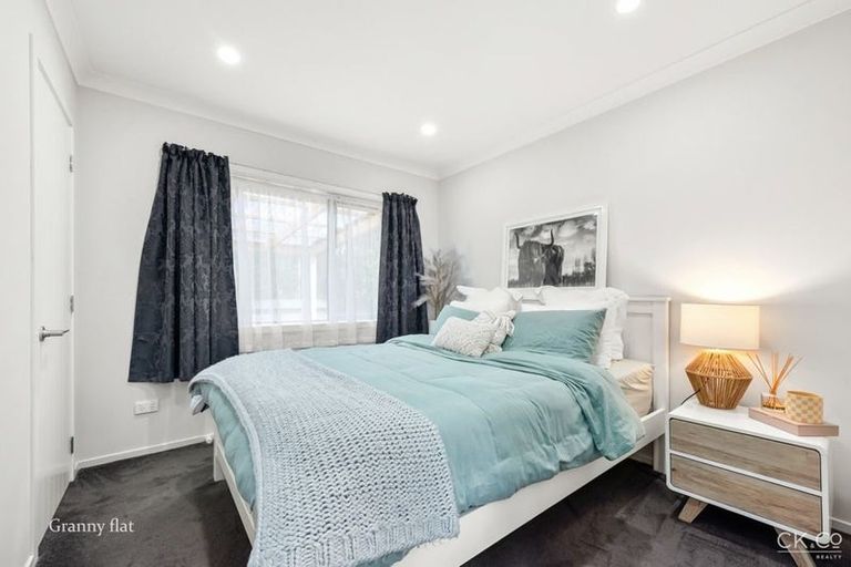 Photo of property in 87 Kirton Drive, Riverstone Terraces, Upper Hutt, 5018