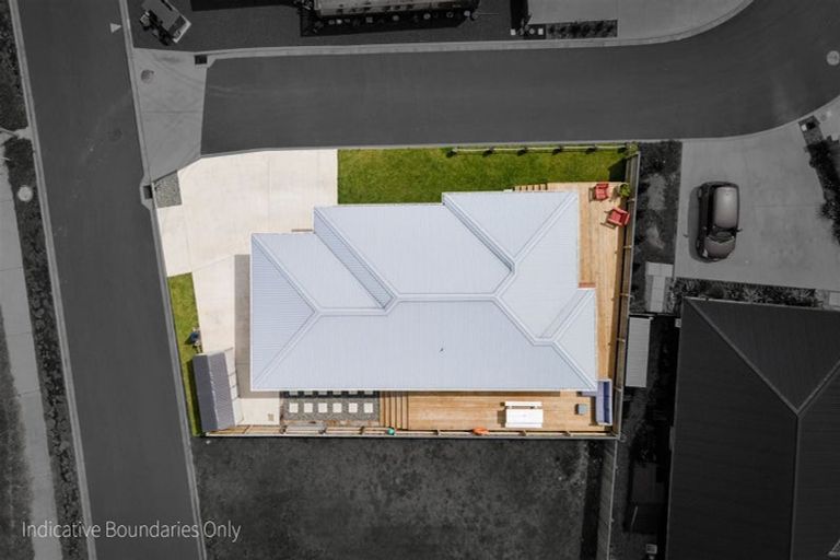 Photo of property in 8 Sandy Place, Waihi Beach, 3611