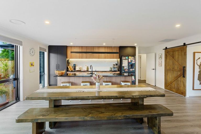 Photo of property in 5 Te Puke Te Ao Way, Otaki, 5512