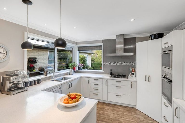 Photo of property in 13 Alderson Avenue, Hillsborough, Christchurch, 8022