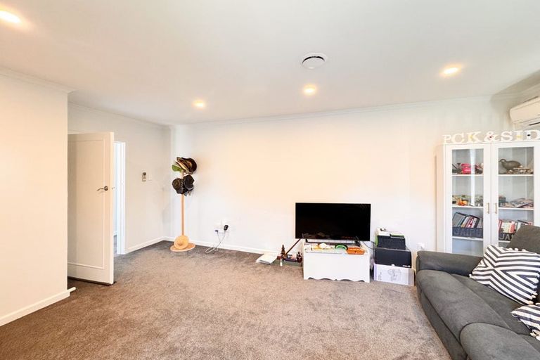 Photo of property in 168a Springs Road, Hornby, Christchurch, 8042