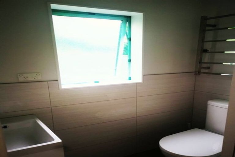 Photo of property in 9 Claresholm Place, Mangere Bridge, Auckland, 2022