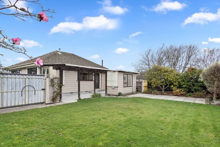 Photo of property in 67 Hargood Street, Woolston, Christchurch, 8062