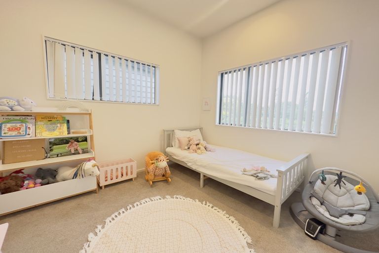 Photo of property in 12 Taiaha Street, Papakura, 2110