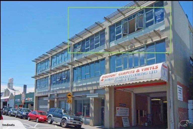 Photo of property in Lexington Apartments, 12/33 Hania Street, Mount Victoria, Wellington, 6011