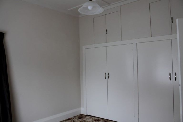 Photo of property in 33 Cardwell Street, Onehunga, Auckland, 1061