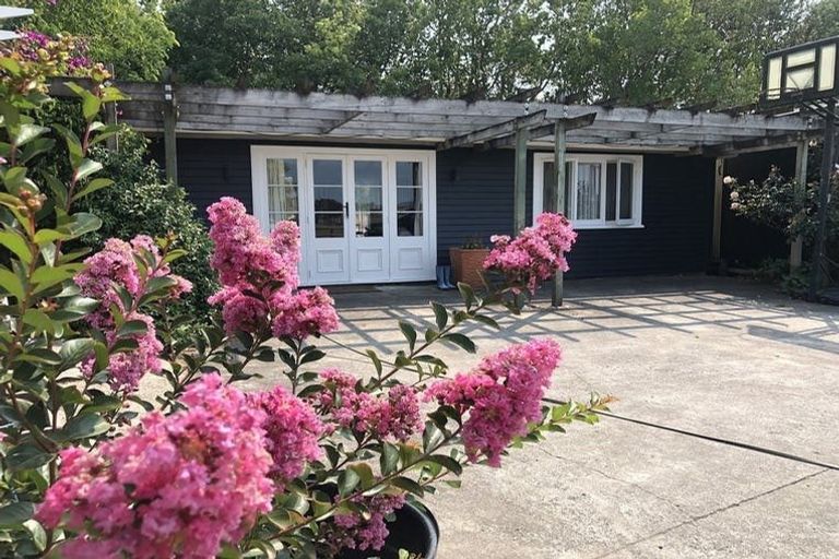 Photo of property in 274 Clevedon Kawakawa Road, Clevedon, Papakura, 2585