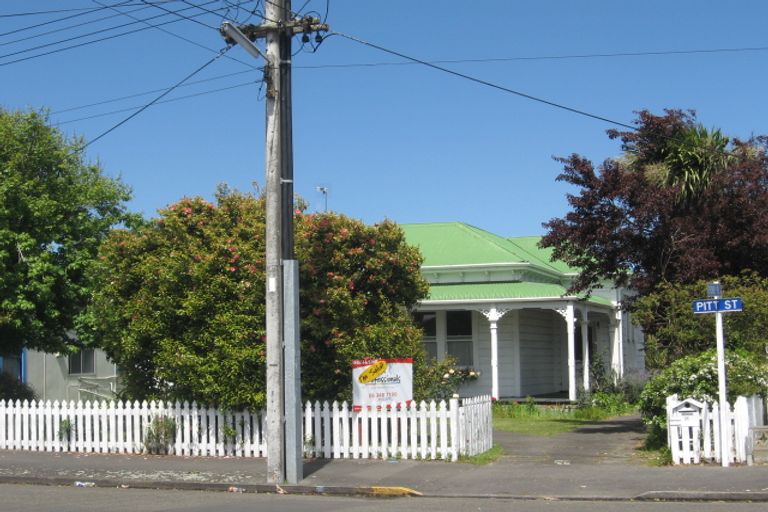 Photo of property in 31 Pitt Street, Whanganui, 4500