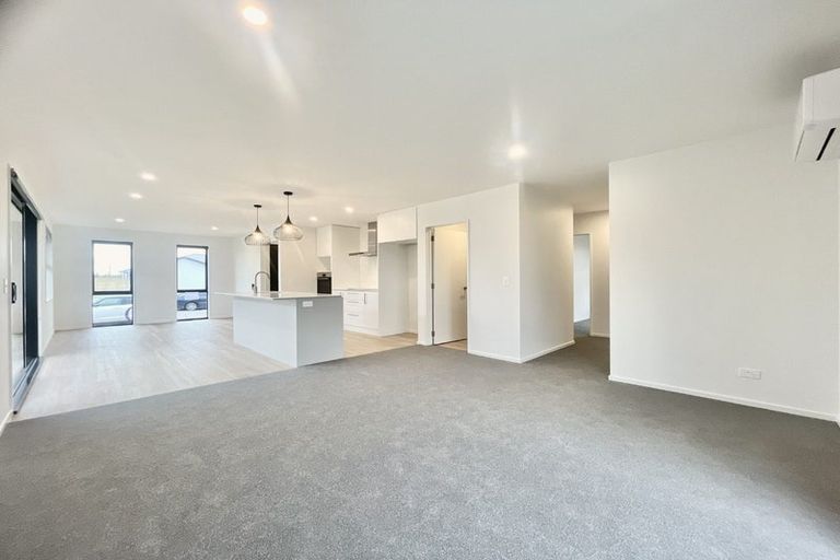 Photo of property in 25 Llew Summers Street, Belfast, Christchurch, 8051