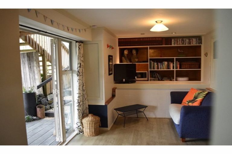 Photo of property in 5 Johnson Lane, Haruru, 0204