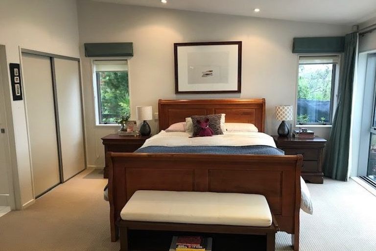 Photo of property in 48 Aurea Avenue, Pakuranga, Auckland, 2010