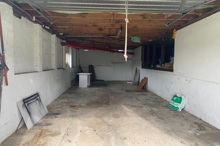 Photo of property in 49 Beaumonts Way, Manurewa, Auckland, 2102