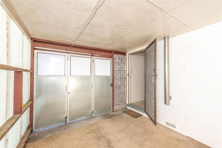 Photo of property in 1a Sydney Place, Whanganui, 4500