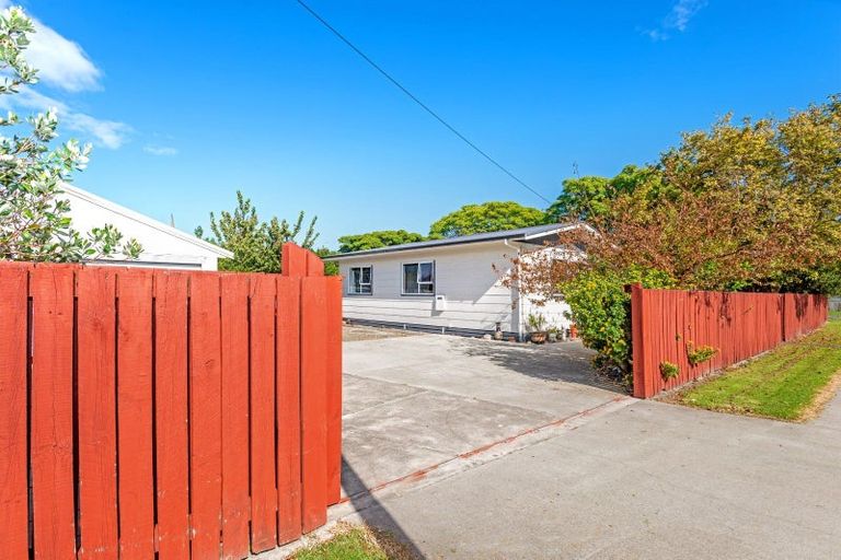 Photo of property in 2 Bulli Street, Riverdale, Gisborne, 4010
