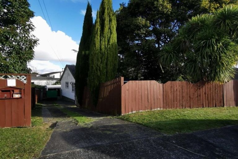 Photo of property in 8 Tui Crescent, Manurewa, Auckland, 2102