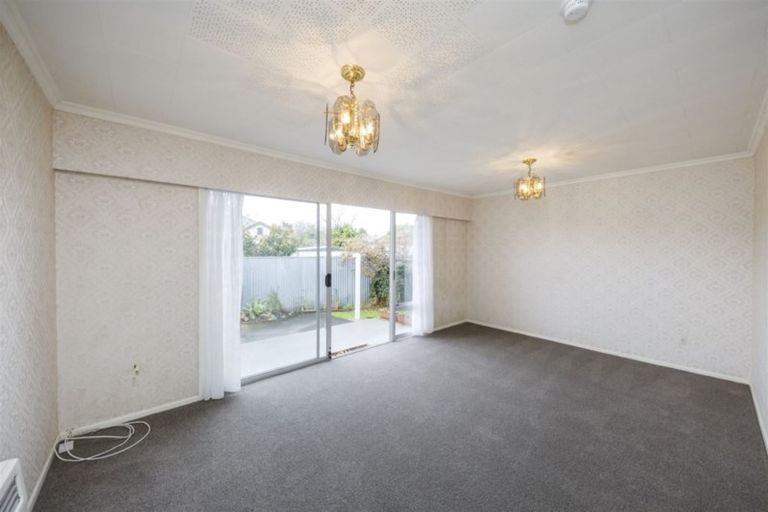 Photo of property in 35 Buick Crescent, Awapuni, Palmerston North, 4412