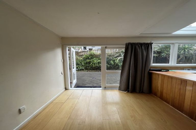 Photo of property in 226 Ohiro Road, Brooklyn, Wellington, 6021