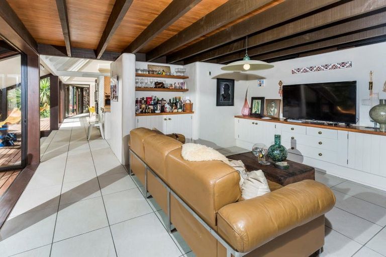 Photo of property in 24 Channel View Road, Campbells Bay, Auckland, 0630