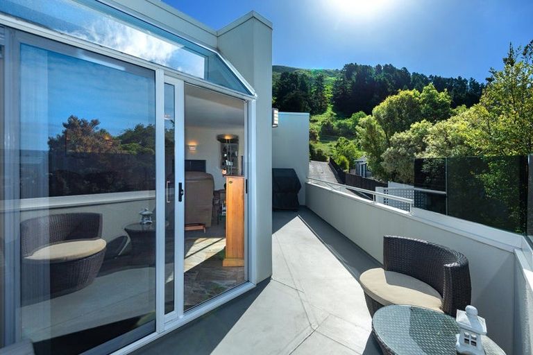 Photo of property in 9 Avoca Valley Road, Heathcote Valley, Christchurch, 8022