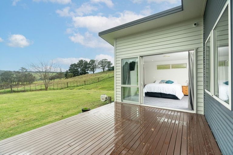 Photo of property in 160 Gray Road, Te Kamo, Kamo, 0185