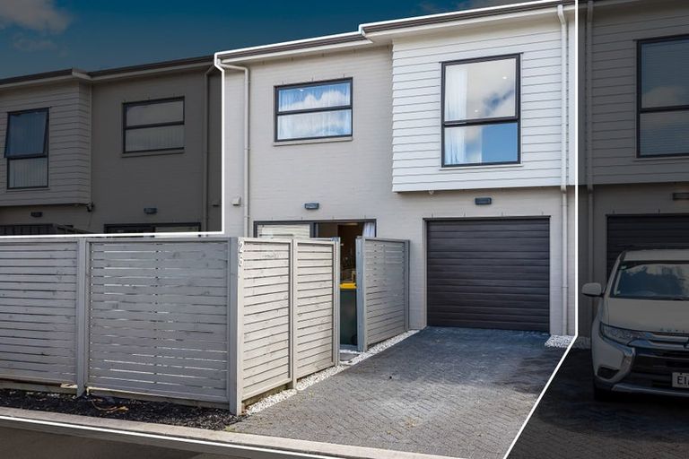 Photo of property in 26 Joseph Mcdonald Drive, Whenuapai, Auckland, 0618