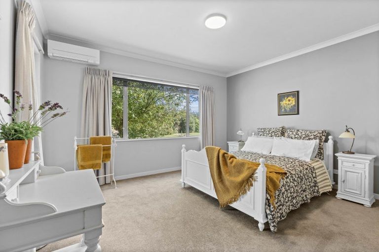 Photo of property in 7 Rexwood Estate, Carterton, 5713