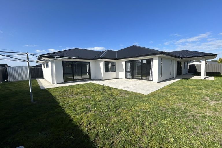 Photo of property in 12 Monowai Street, Poraiti, Napier, 4112