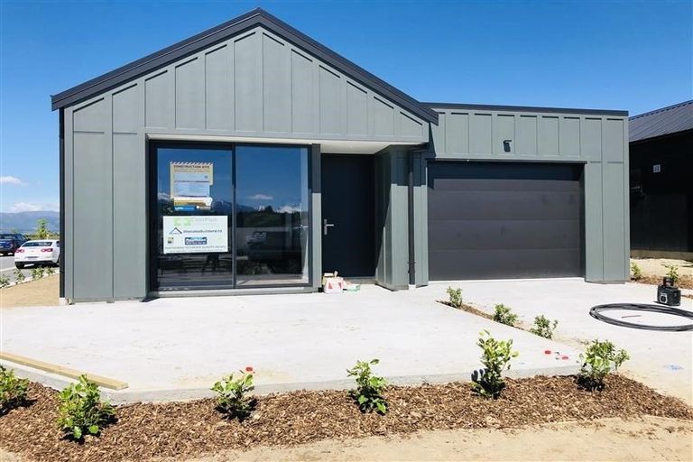 Photo of property in 24 Mount Burke Street, Wanaka, 9305