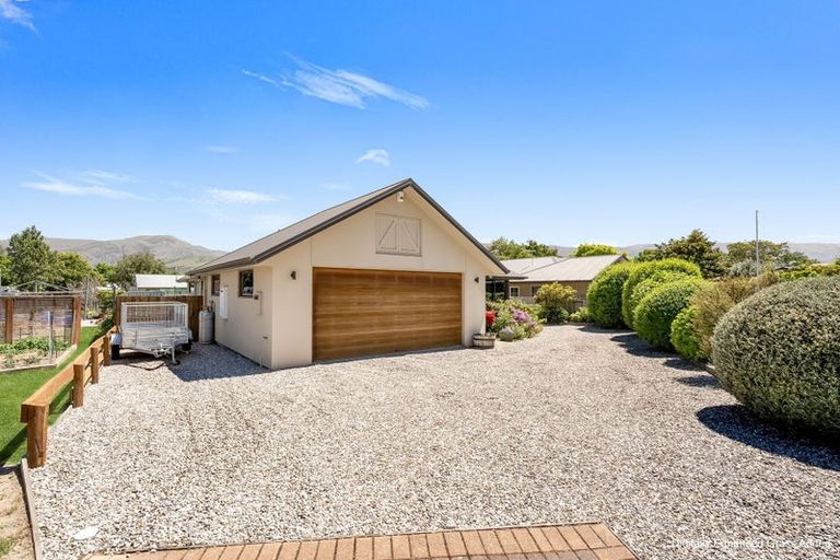 Photo of property in 13 Fenwick Crescent, Cromwell, 9310