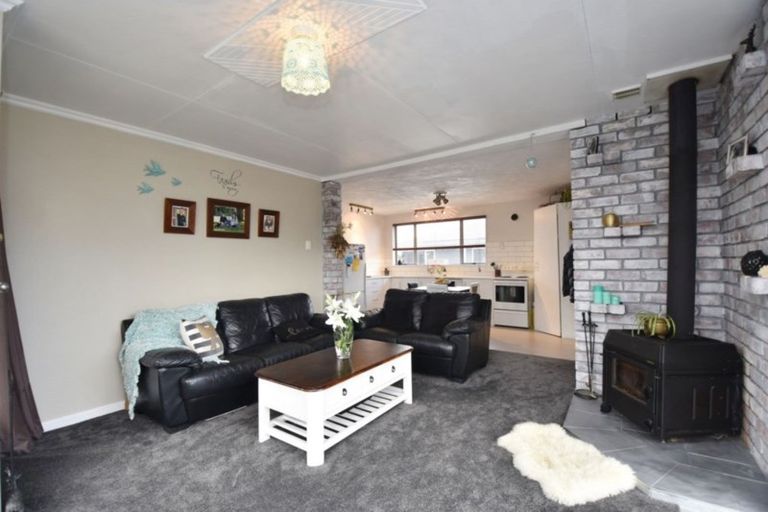 Photo of property in 13 Moir Street, Makarewa, Invercargill, 9876