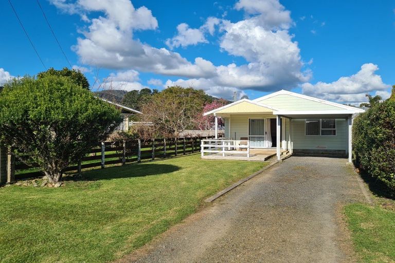 Photo of property in 36 Watt Street, Coromandel, 3506