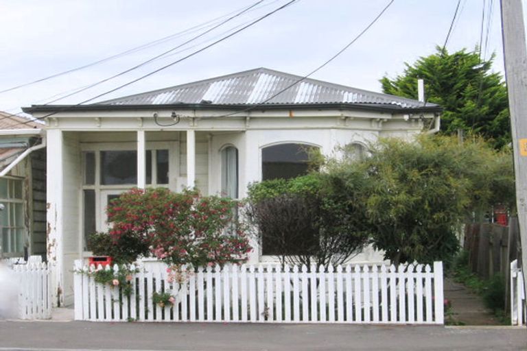 Photo of property in 16 Rhodes Street, Newtown, Wellington, 6021