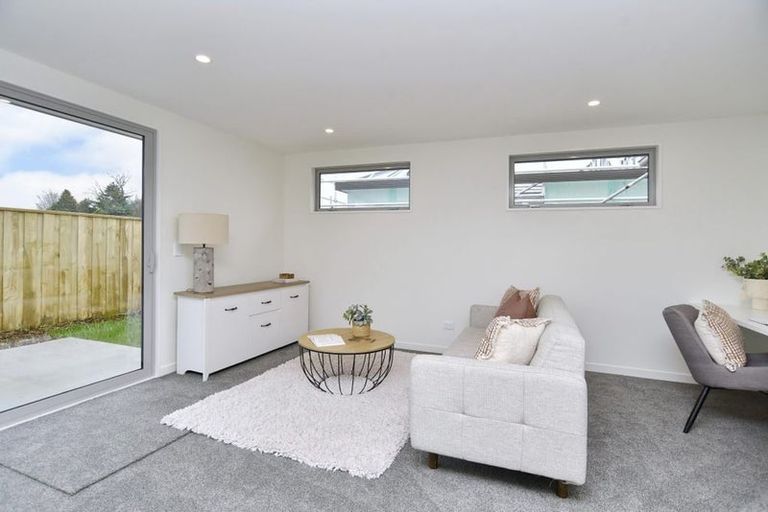 Photo of property in 18 Oakmill Drive, Casebrook, Christchurch, 8051