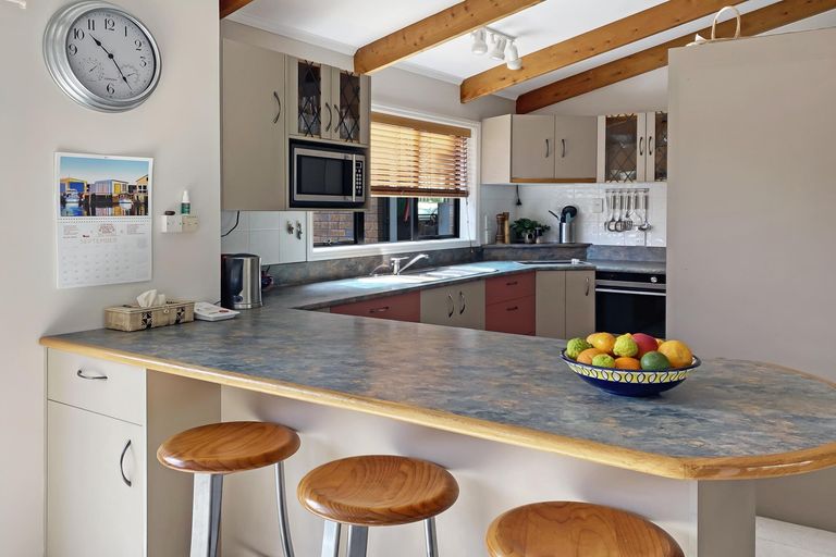 Photo of property in 25 Fairway Drive, Kerikeri, 0230