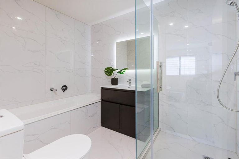 Photo of property in 43b Nelson Street, Howick, Auckland, 2014