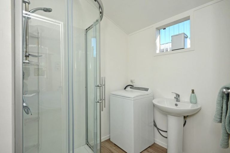 Photo of property in 7 Seddon Street, Carterton, 5713