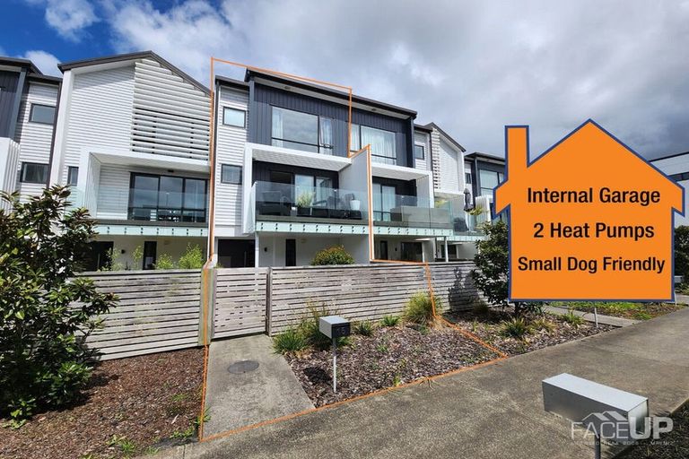 Photo of property in 15 Glenae Lane, Hobsonville, Auckland, 0618