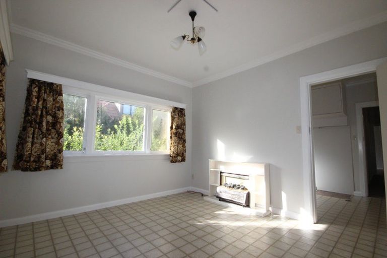 Photo of property in 41 Collingwood Street, Hokowhitu, Palmerston North, 4410