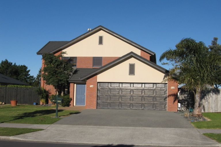 Photo of property in 10 Blackwood Drive, Wattle Downs, Auckland, 2103