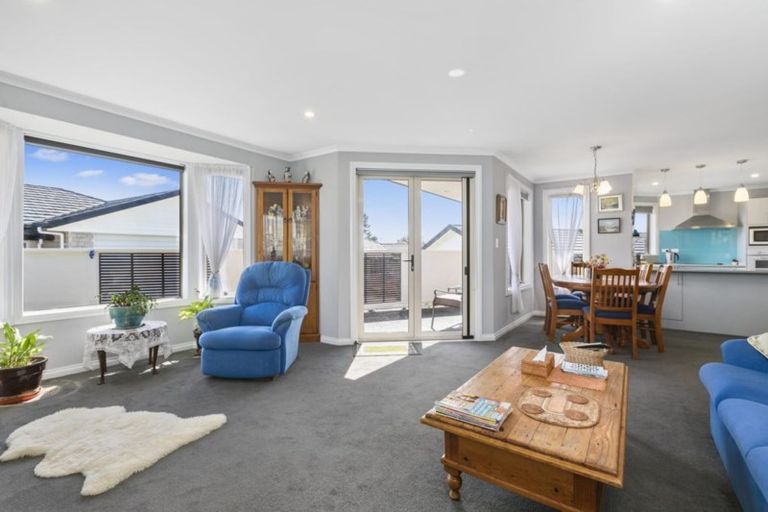 Photo of property in 8/17 Simmonds Grove, Greerton, Tauranga, 3112