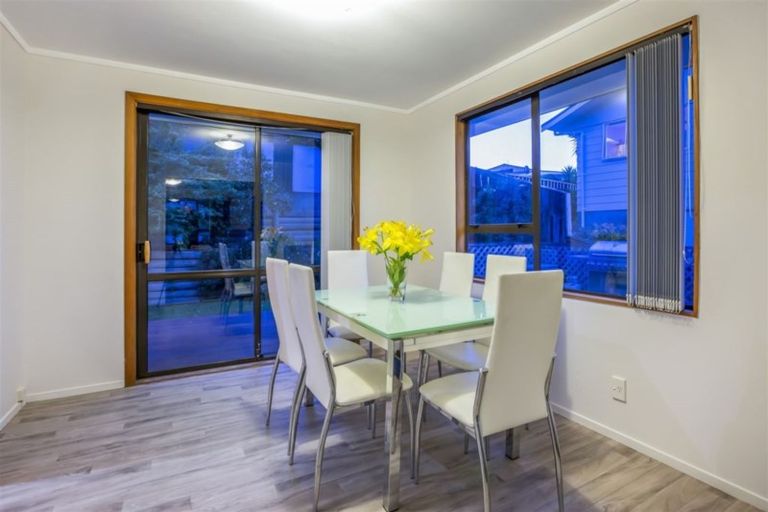 Photo of property in 7 Beauly Grove, Papakowhai, Porirua, 5024